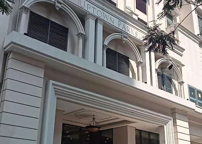 Apartment Cozy Place Across Mitsukoshi Mall Manila