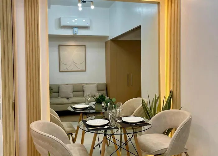 Cozy Place Across Mitsukoshi Mall Apartment *