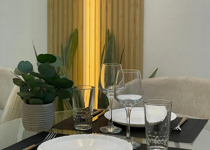 Cozy Place Across Mitsukoshi Mall Apartment *