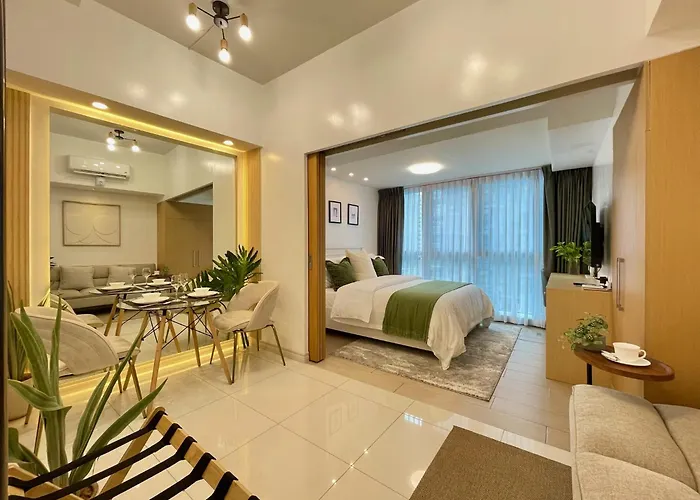 Cozy Place Across Mitsukoshi Mall Apartment Manila